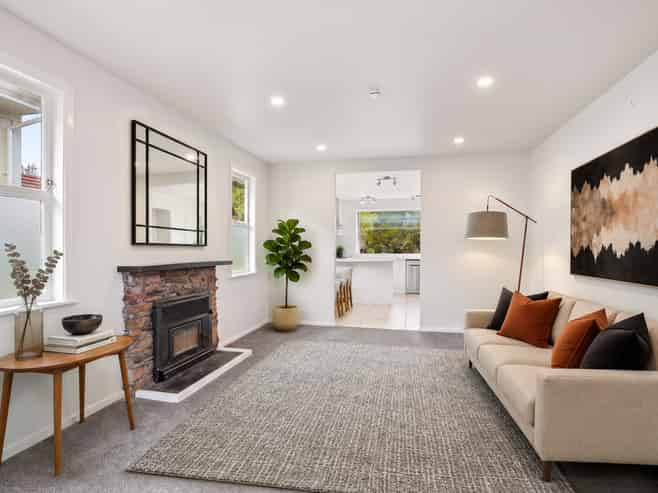 526 West Coast Road, Oratia