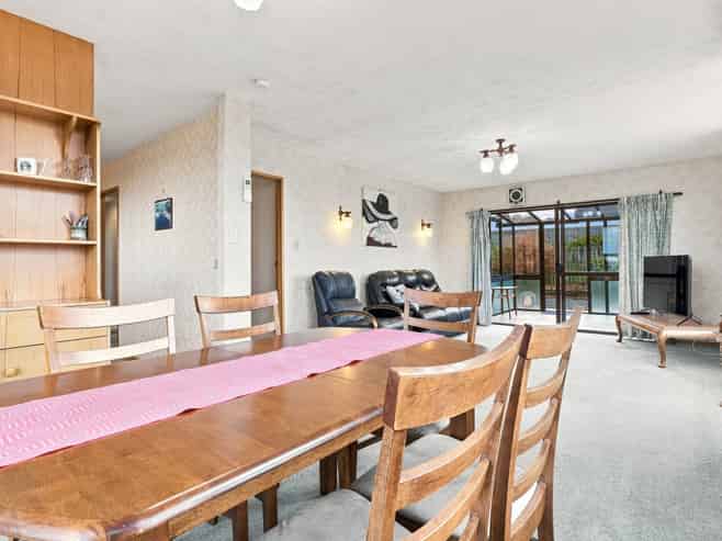 12 Dame Street, Waikouaiti