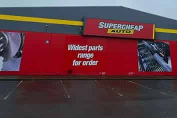 High Profile Prime Retail Space, Ample Car Parking