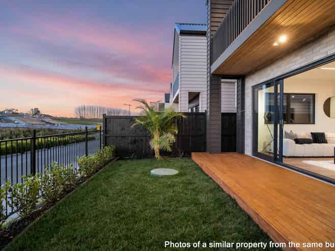 323 Te Taruna Drive, Milldale