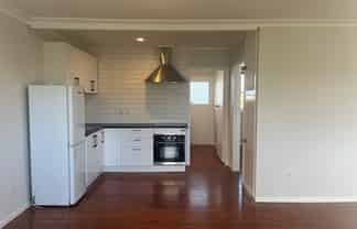 4/2 Thatcher Street, Mission Bay
