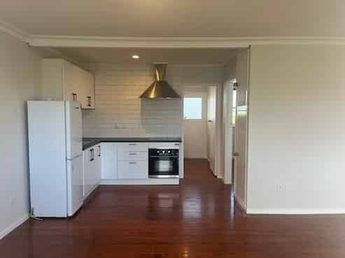 4/2 Thatcher Street, Mission Bay