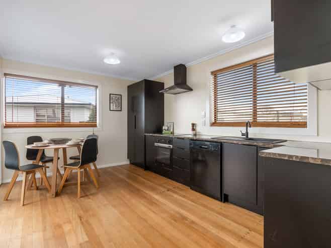 17 Ross Street, Mosgiel