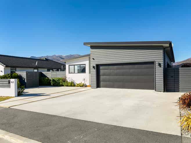 63 Olds Crescent, Cromwell