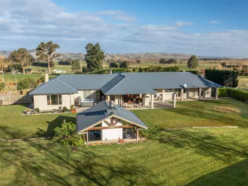 280 Tirohanga Road, North Taieri