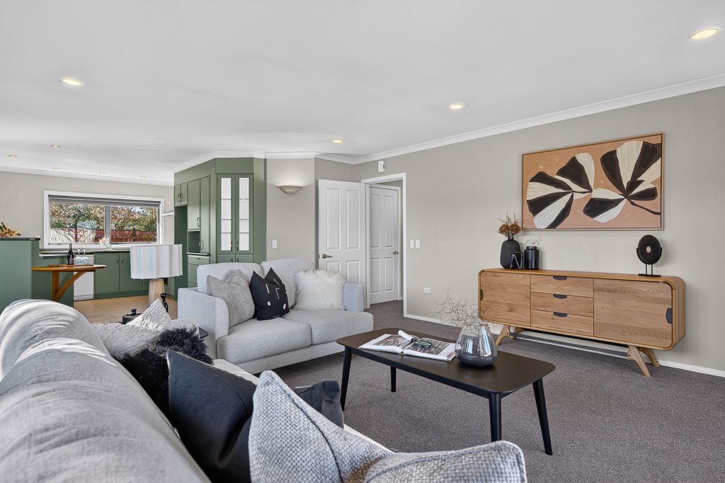 Two Bedrooms. One Office. Spacious Appeal. 3