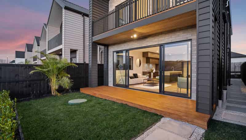 329 Te Taruna Drive, Milldale
