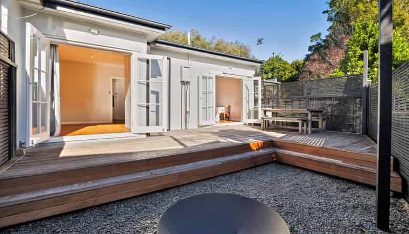 683 New North Road, Morningside