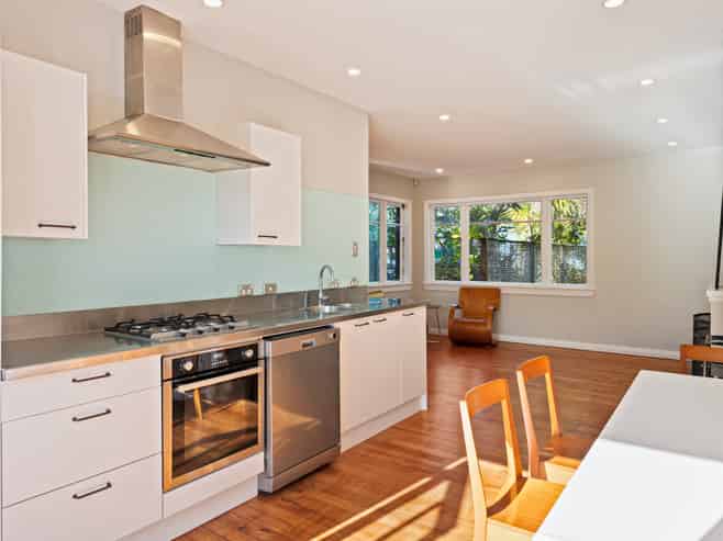 683 New North Road, Morningside