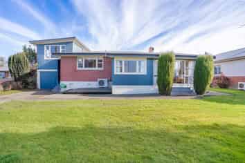 326 Great North Road, Winton