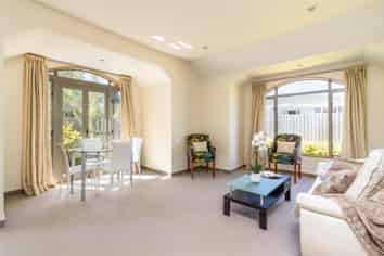 12 Beckford Road, Saint Martins