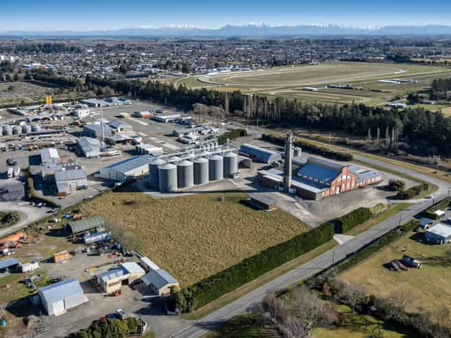 Industrial landmark with future potential