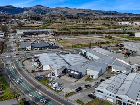 Solid Middleton industrial