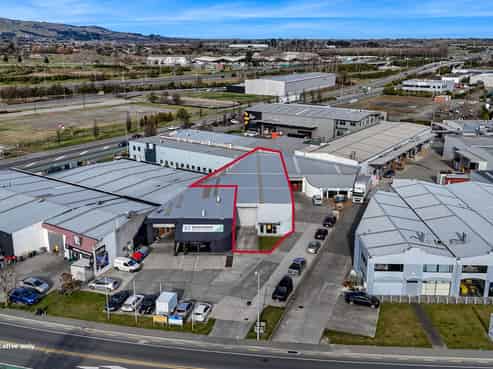 Solid Middleton industrial