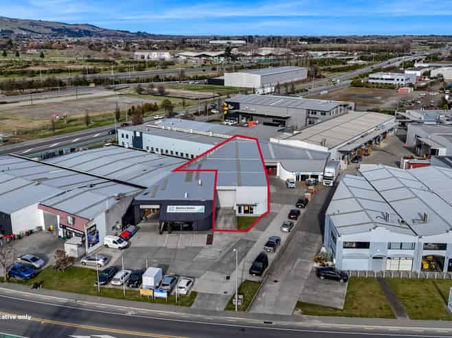 Solid Middleton industrial