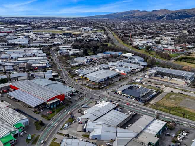 Solid Middleton industrial