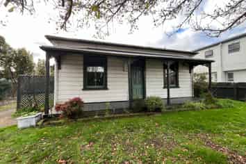 29 Ruahine Street, Roslyn