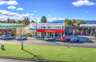 Income streams, strong returns, excellent location