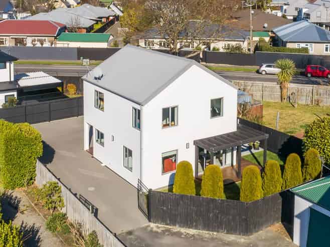 40A Berwick Street, Saint Albans