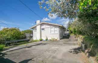 24 Evans Road, Glen Eden