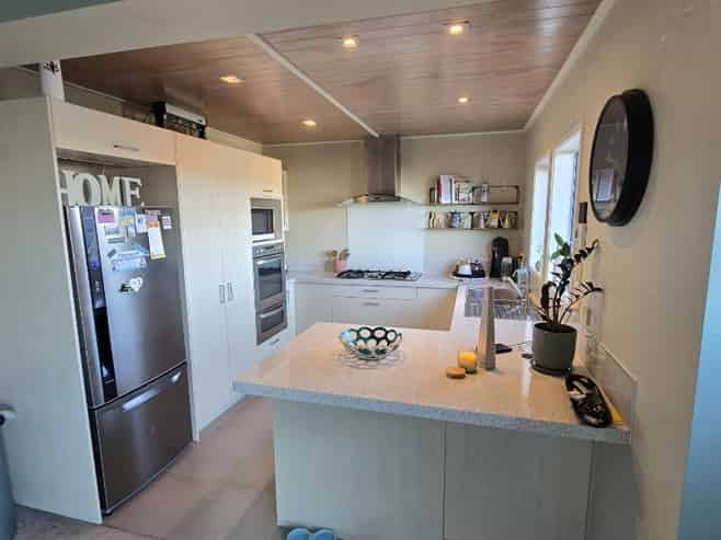 11 Harwich Court, Gulf Harbour
