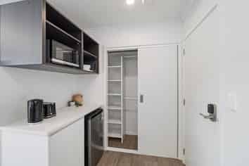 159 Unsworth Drive, Rosedale