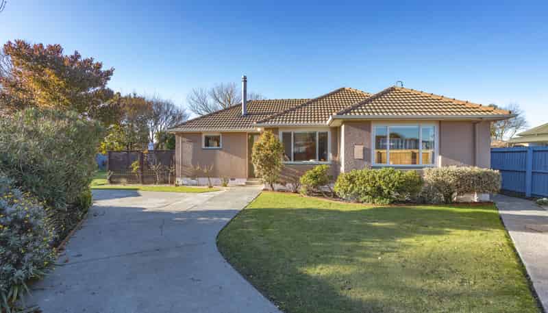 61 Evesham Crescent, Spreydon