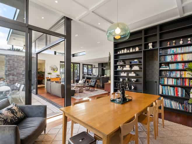 68 Ludlam Street, Seatoun