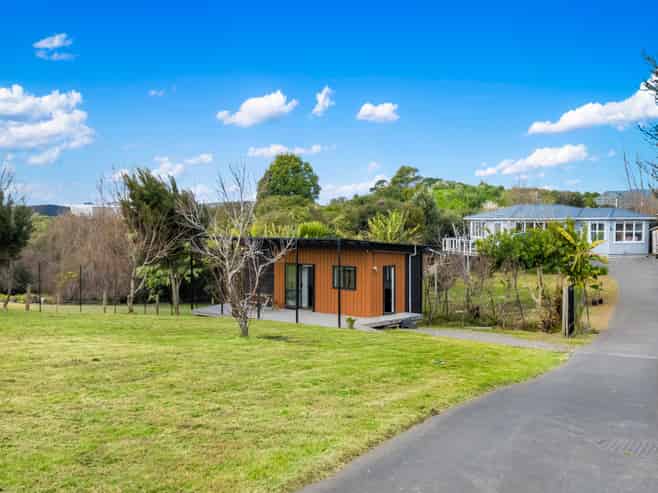 5A & 5B Waipouri Road, Mangere
