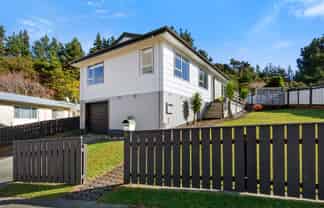 21 Newburn Grove, Wainuiomata