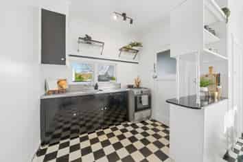 2/3 Mudie Street, Alicetown