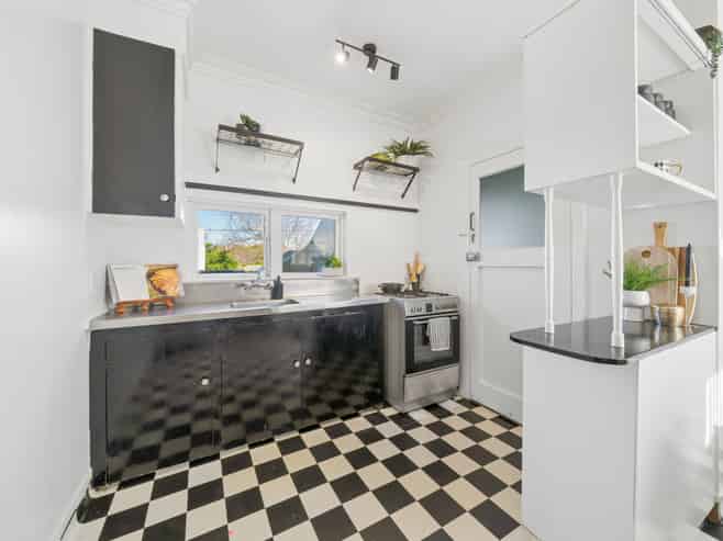 2/3 Mudie Street, Alicetown