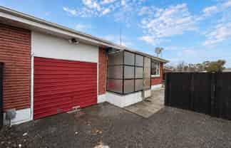 2/16 Tilford St, Woolston