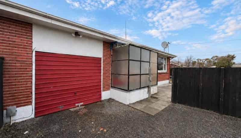 2/16 Tilford St, Woolston