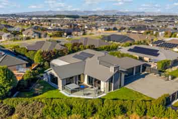 7 Shillingford Boulevard, Rolleston
