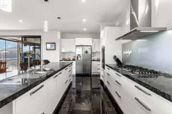 7 Shillingford Boulevard, Rolleston