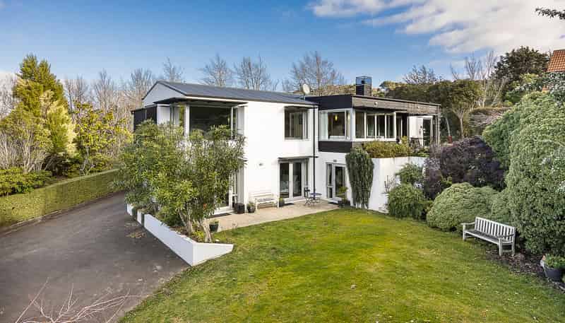 12 Hadley Close, Glenleith