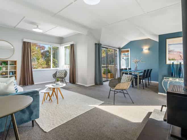 102 Somerville Street, ANDERSONS BAY