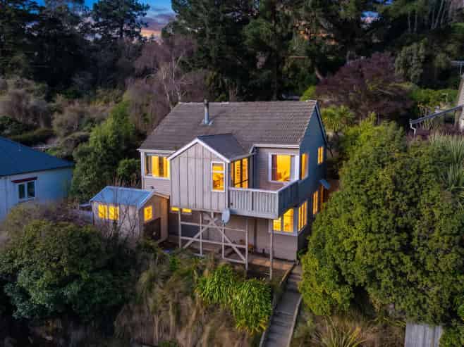 102 Somerville Street, ANDERSONS BAY