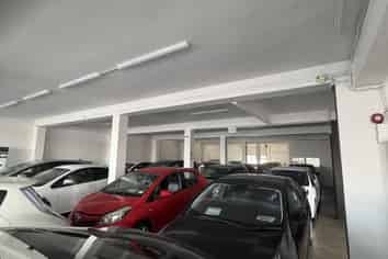 377sqm Industrial + 300sqm Secure Yard
