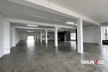 377sqm Industrial + 300sqm Secure Yard