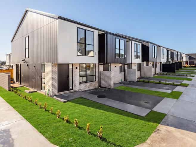 28 Paapaakiri Loop, Takanini