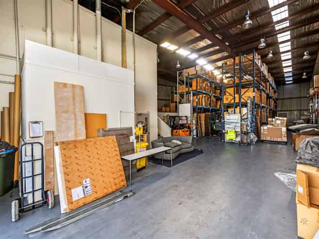 CBRE | 603sqm Mt Wellington Gem
