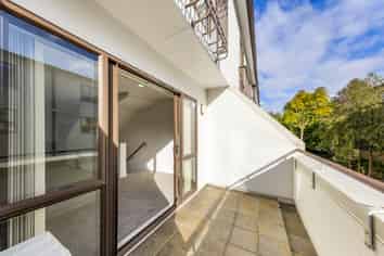 9/27 Rossmay Terrace, Mount Eden