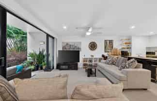 49/8 Thompson Park Road, Mount Wellington