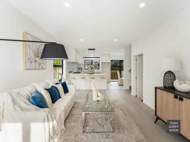 3/113 Porchester Road, Papakura
