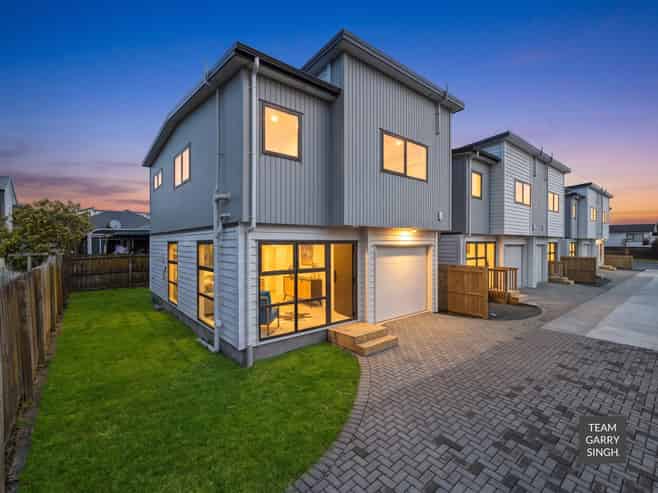 4/113 Porchester Road, Papakura