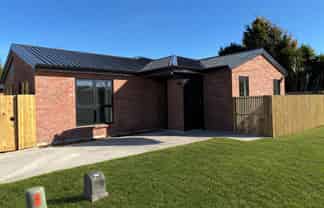 1/25 Darley Street, Maeroa