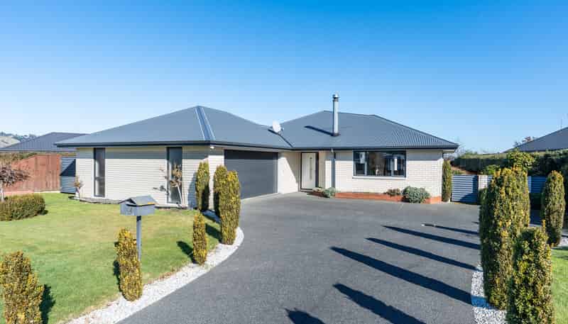 4 Showgate Crescent, Mosgiel