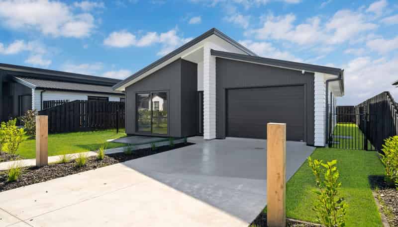 11 Turau Street, TE KAUWHATA